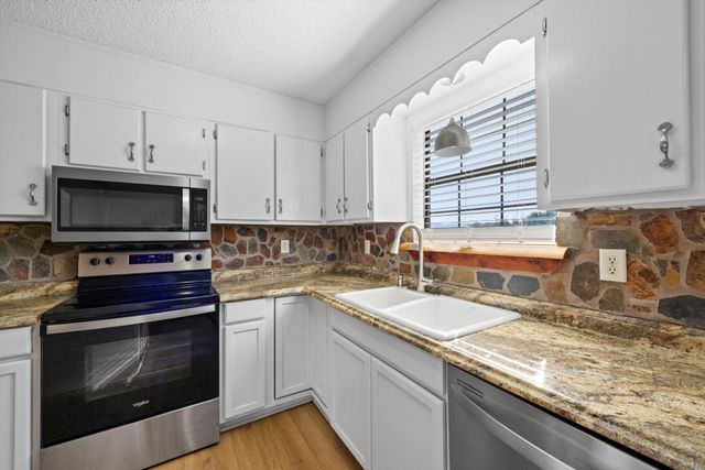 2049 Saunders Road, Ringgold, GA 30736