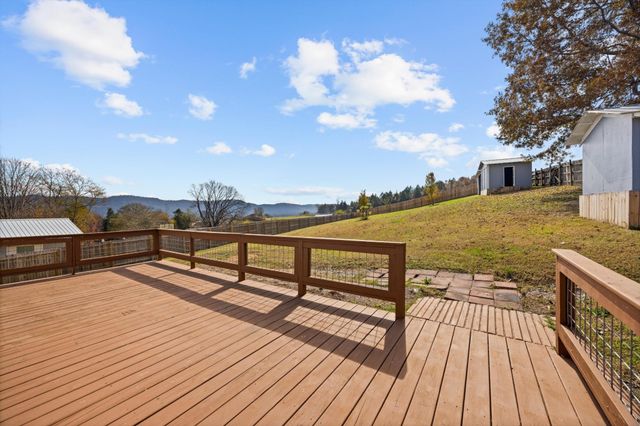 2049 Saunders Road, Ringgold, GA 30736