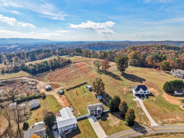 2049 Saunders Road, Ringgold, GA 30736