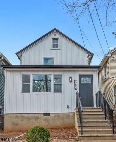 652 W Broad St, Westfield Town, NJ 07090