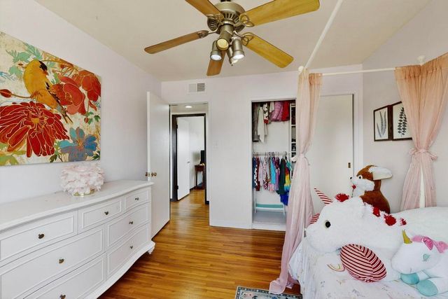 1005 Dakota Street SE, Albuquerque, NM 87108