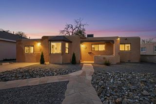 1005 Dakota Street SE, Albuquerque, NM 87108