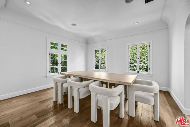 934 N Sweetzer Avenue, West Hollywood, CA 90069