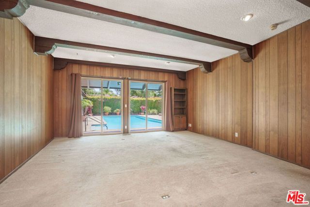 1418 Warner Avenue, Los Angeles, CA 90024