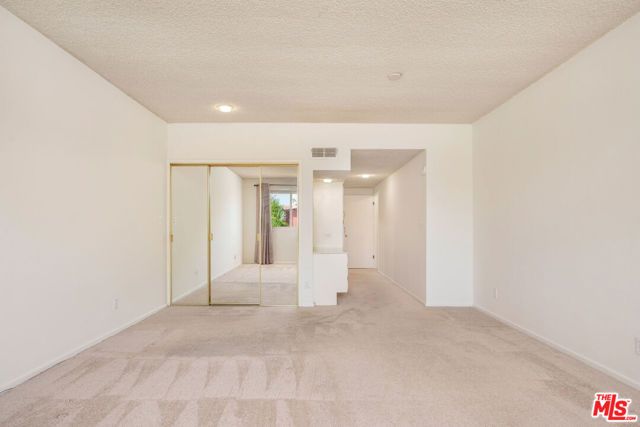 1418 Warner Avenue, Los Angeles, CA 90024