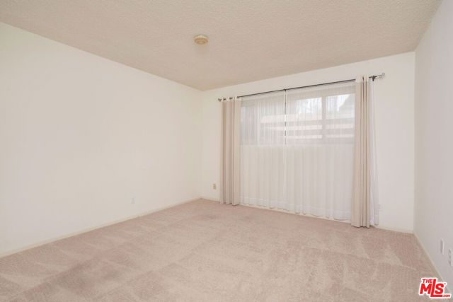 1418 Warner Avenue, Los Angeles, CA 90024