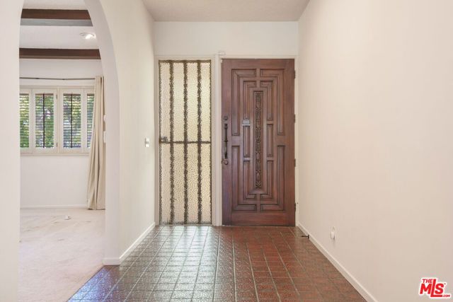 1418 Warner Avenue, Los Angeles, CA 90024