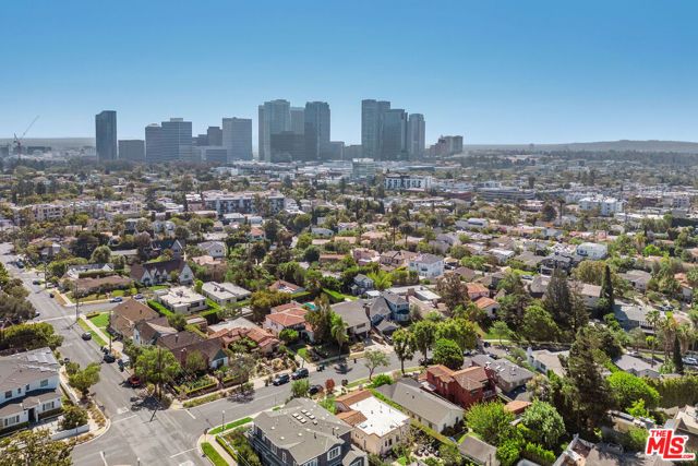 1418 Warner Avenue, Los Angeles, CA 90024