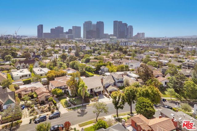 1418 Warner Avenue, Los Angeles, CA 90024