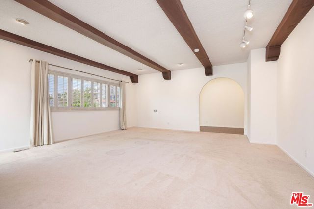 1418 Warner Avenue, Los Angeles, CA 90024