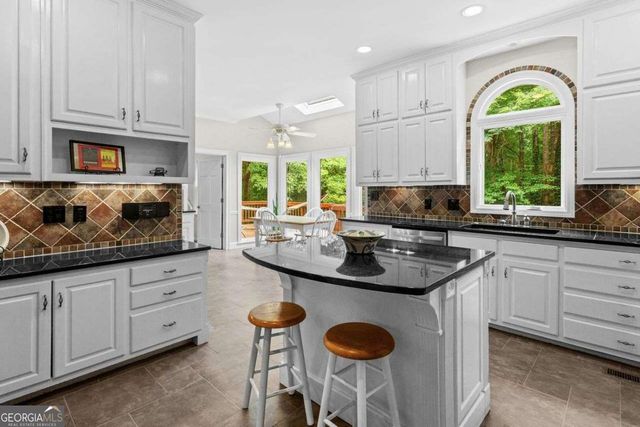 4692 Monticello Circle, Marietta, GA 30066