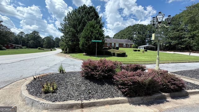 1401 Stone Bridge Lane, Conyers, GA 30094