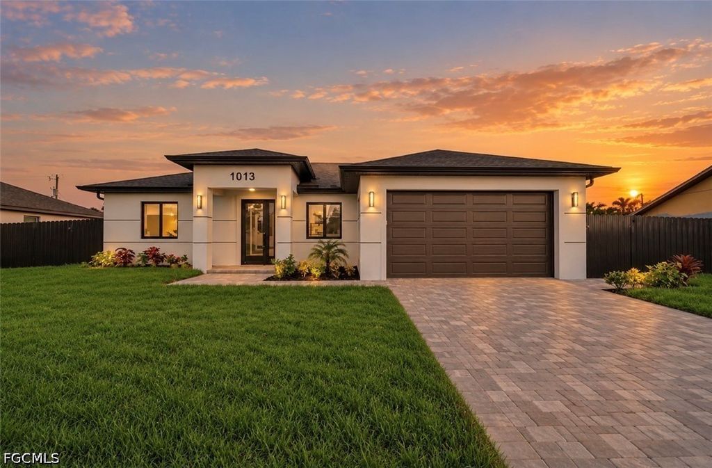 1013 NE 12th TER, Cape Coral, FL 33909