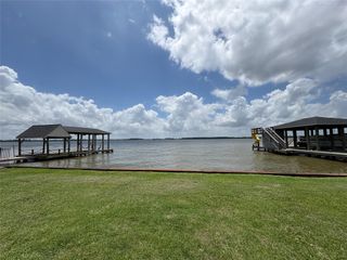 3739 Shore Shadows Drive, Crosby, TX 77532