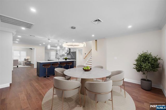 30 Kershner Place, Fair Lawn, NJ 07410