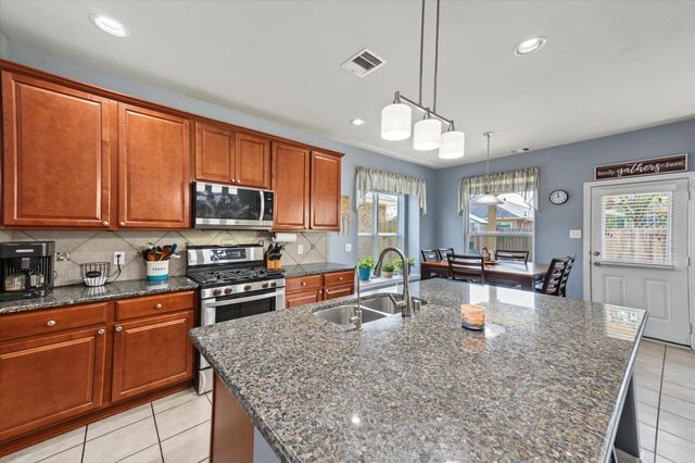 2530 Wood Park Boulevard, Conroe, TX 77304