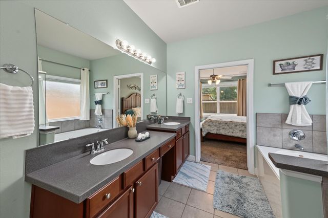 2530 Wood Park Boulevard, Conroe, TX 77304