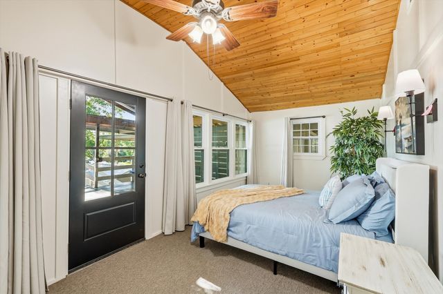 1616 Woodview Drive, Alvarado, TX 76009