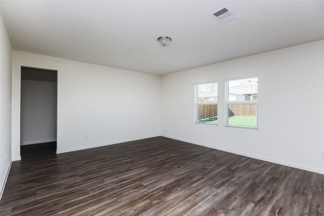 505 Canoe Way, Crowley, TX 76036