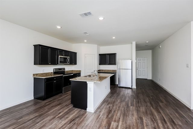 505 Canoe Way, Crowley, TX 76036