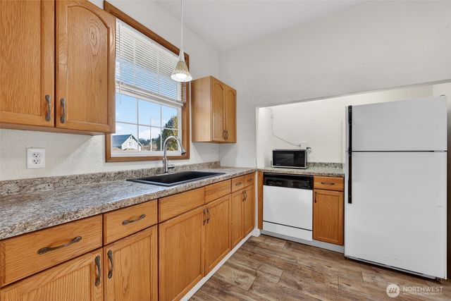 704 Lincoln Street, Hoquiam, WA 98550