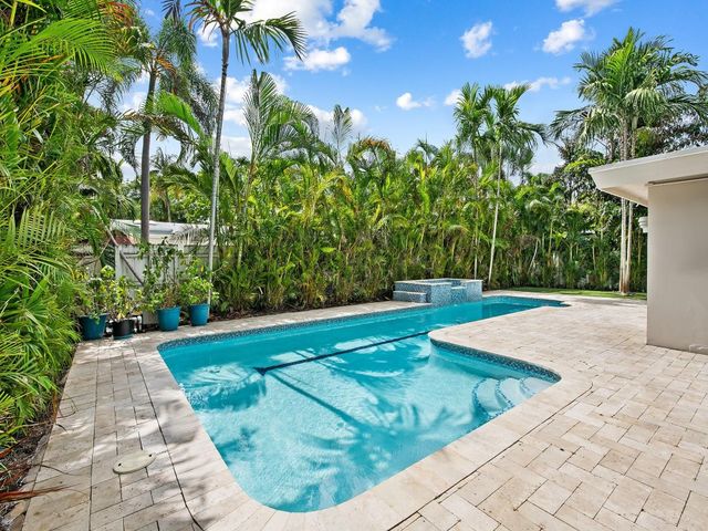 714 NE 16th Avenue, Fort Lauderdale, FL 33304