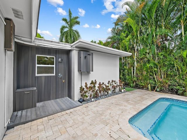 714 NE 16th Avenue, Fort Lauderdale, FL 33304