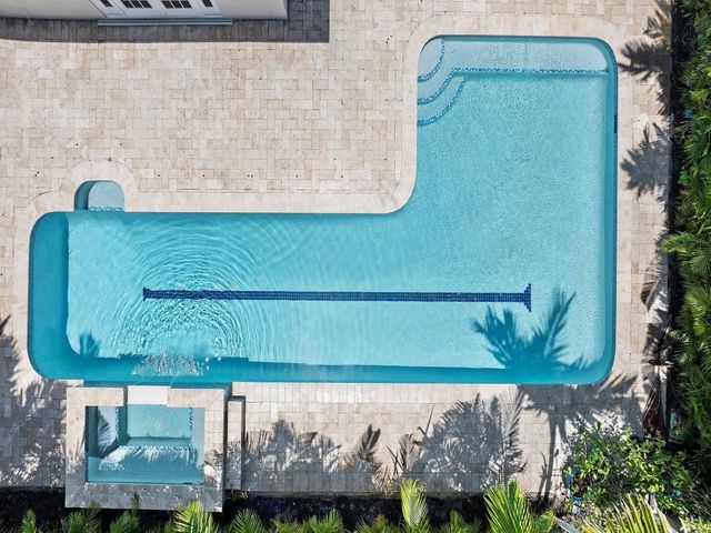 714 NE 16th Avenue, Fort Lauderdale, FL 33304