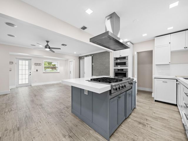 714 NE 16th Avenue, Fort Lauderdale, FL 33304