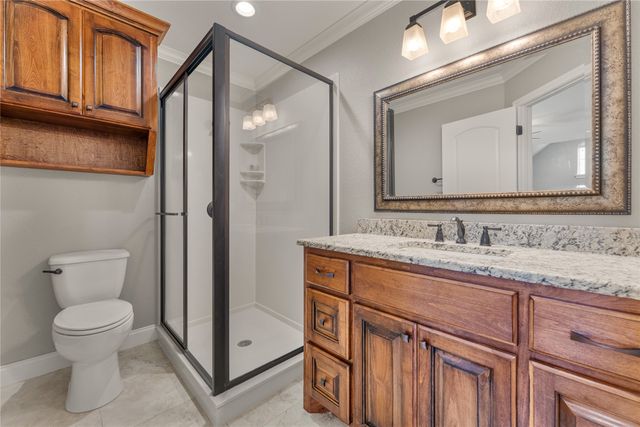 529 Perry Lane, Robinson, TX 76706