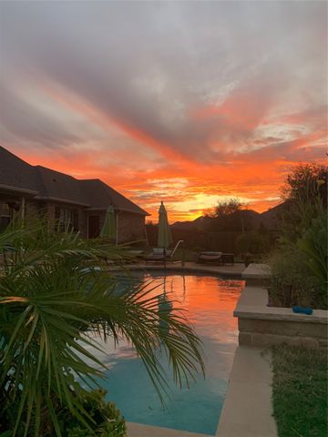 529 Perry Lane, Robinson, TX 76706