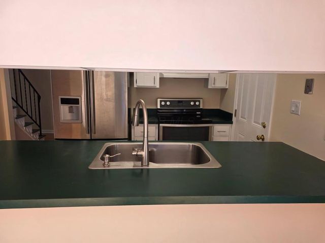 329 Cliffview Drive, Columbus, OH 43230