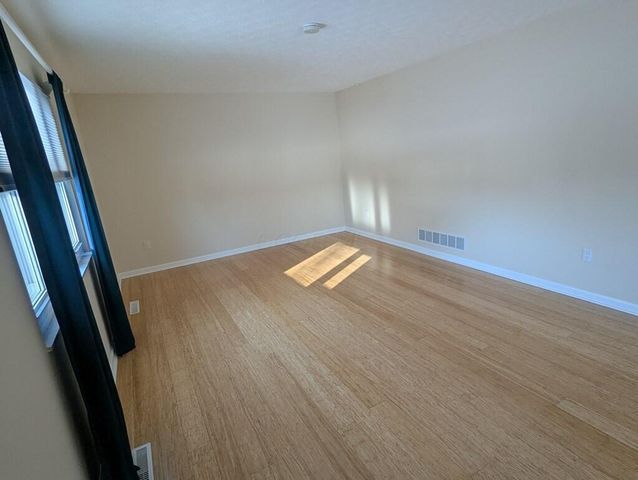 329 Cliffview Drive, Columbus, OH 43230