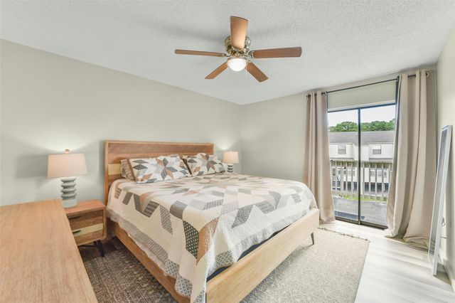 2501 Gulf Freeway 258C, Dickinson, TX 77539
