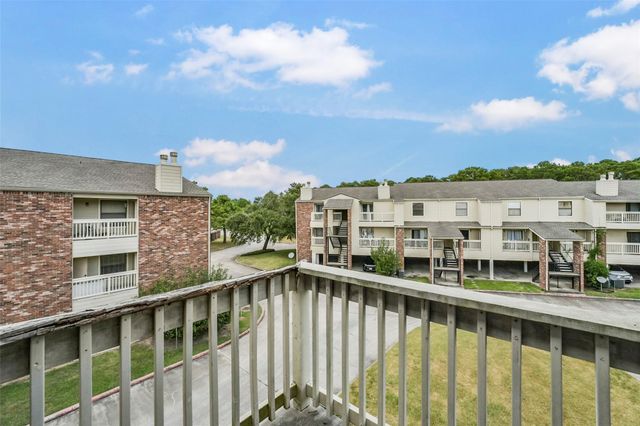 2501 Gulf Freeway 258C, Dickinson, TX 77539