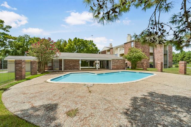 2501 Gulf Freeway 258C, Dickinson, TX 77539