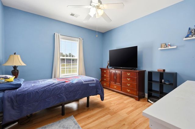 262 Oak Landing Dr., Conway, SC 29527