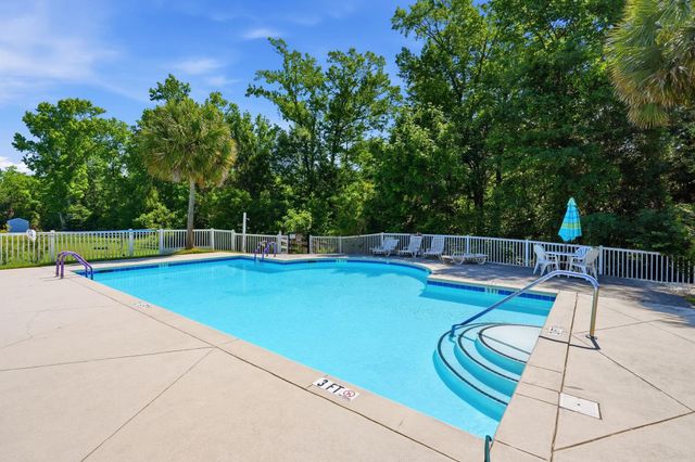 262 Oak Landing Dr., Conway, SC 29527