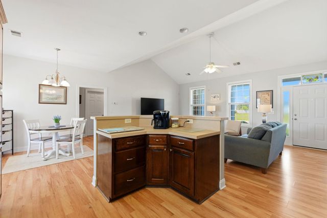 262 Oak Landing Dr., Conway, SC 29527
