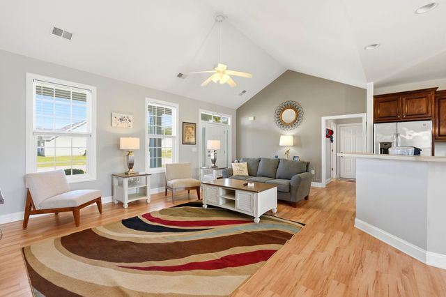 262 Oak Landing Dr., Conway, SC 29527