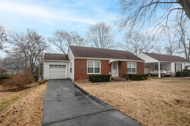 6105 Granada Street, Fairway, KS 66205