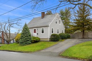 2 Girdler Road, Marblehead, MA 01945