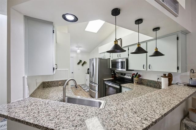 26032 NEWCOMBE CIRCLE, Leesburg, FL 34748