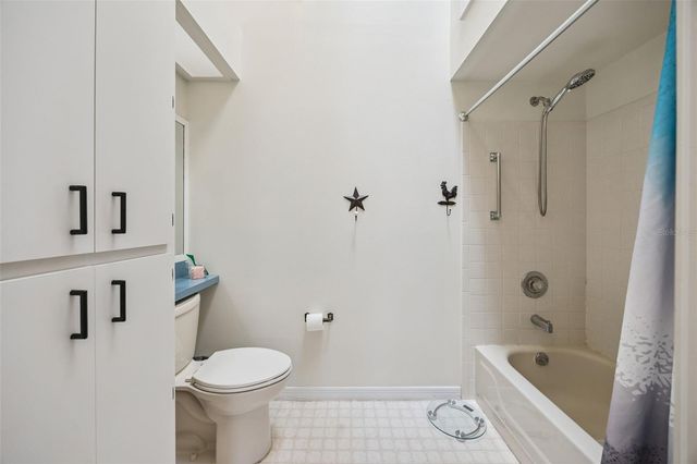 26032 NEWCOMBE CIRCLE, Leesburg, FL 34748