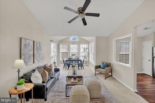 7518-J SNOWPEA CT #45, Alexandria, VA 22306