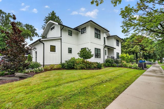 240 S Brainard Avenue 2, La Grange, IL 60525