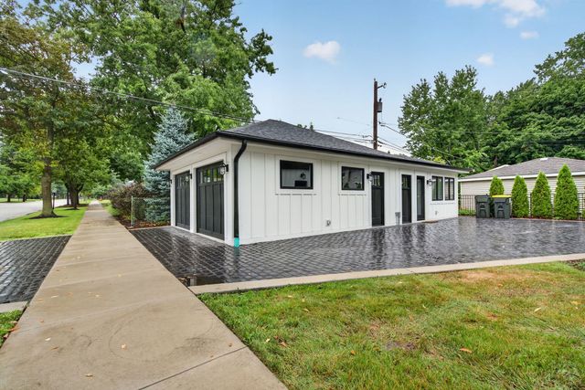 240 S Brainard Avenue 2, La Grange, IL 60525