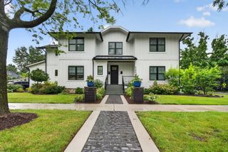 240 S Brainard Avenue 2, La Grange, IL 60525