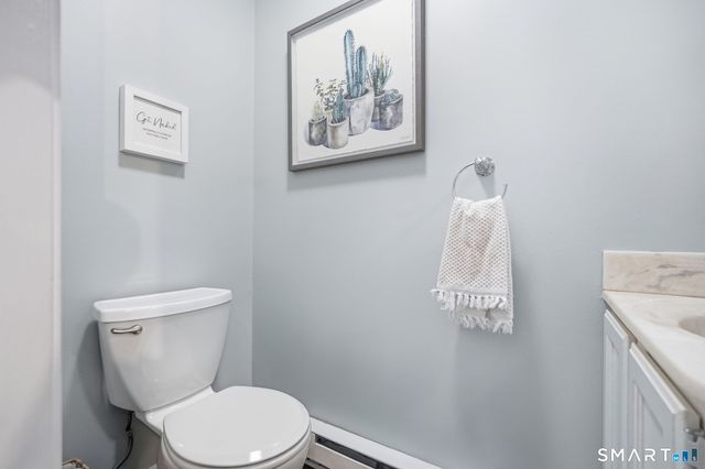 15 Brinley Way 15, Newington, CT 06111