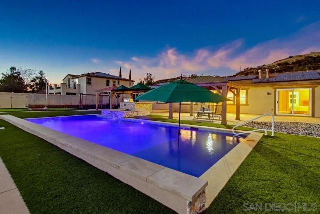 14127 Winged Foot Cir, Valley Center, CA 92082